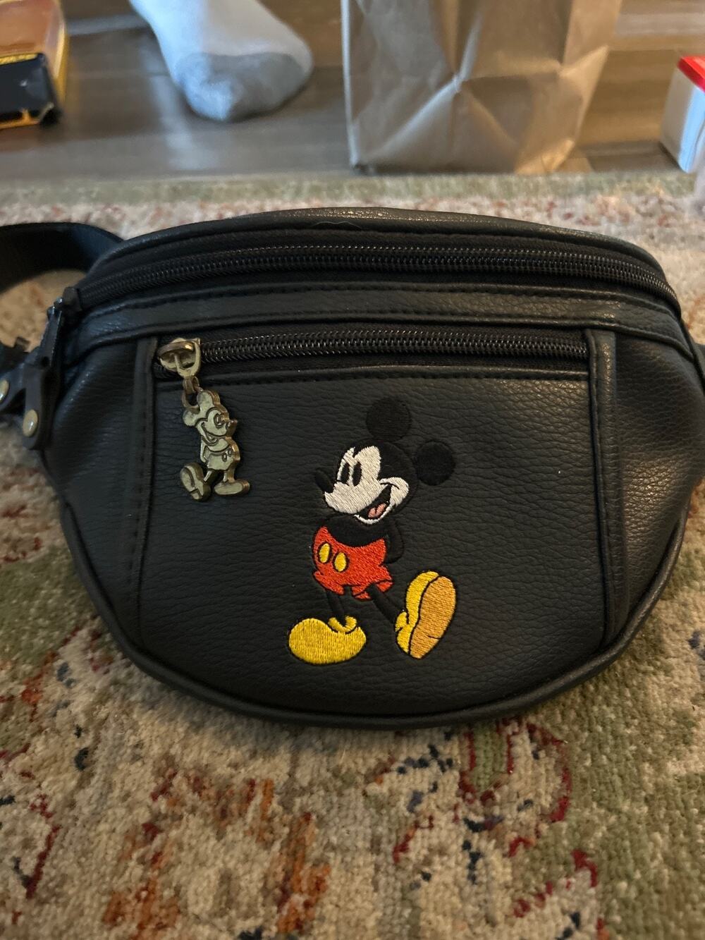 Vintage Disney World Mickey Mouse Fanny Pack Crossbody With Mickey Charm
